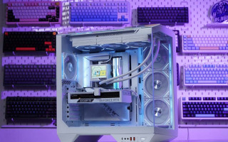 Ice Edition Setup — Ryzen 7 7800X3D + RTX 4070 SUPER, siap hajar gaming & rendering